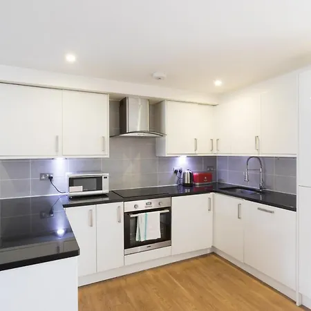 Modern 2 Bed 2 Bath Apartment With Outdoor Space Hyde Park London Exterior photo