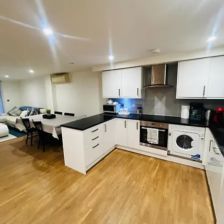 Modern 2 Bed 2 Bath Apartment With Outdoor Space Hyde Park London Exterior photo